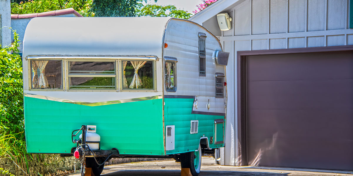 RV Reno: Tips for Flipping Older Trailers into Refurbished Masterpieces
