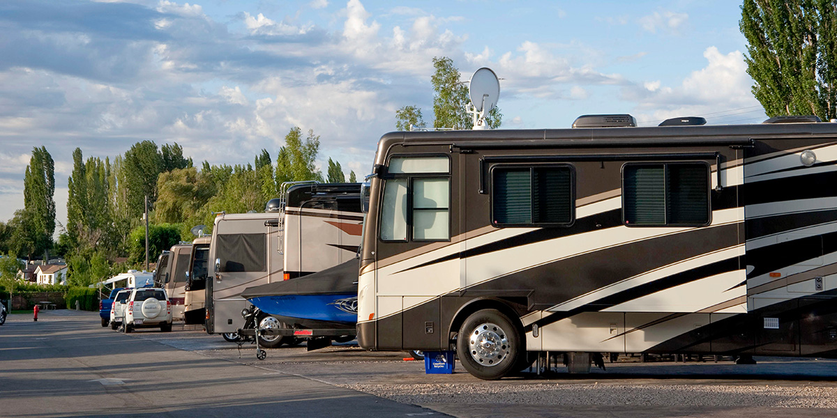 12 Best RV Campgrounds for Boating Lovers – Updated For Summer 2023