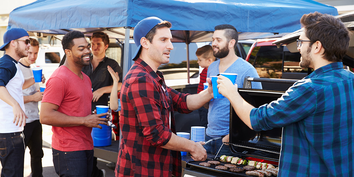 10 of the Best NFL Stadiums for RV Tailgating – Updated For Fall 2023