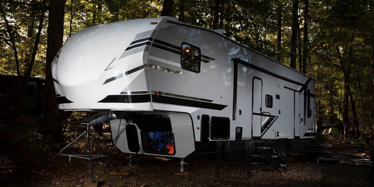 What to Know About Buying a Fifth Wheel RV