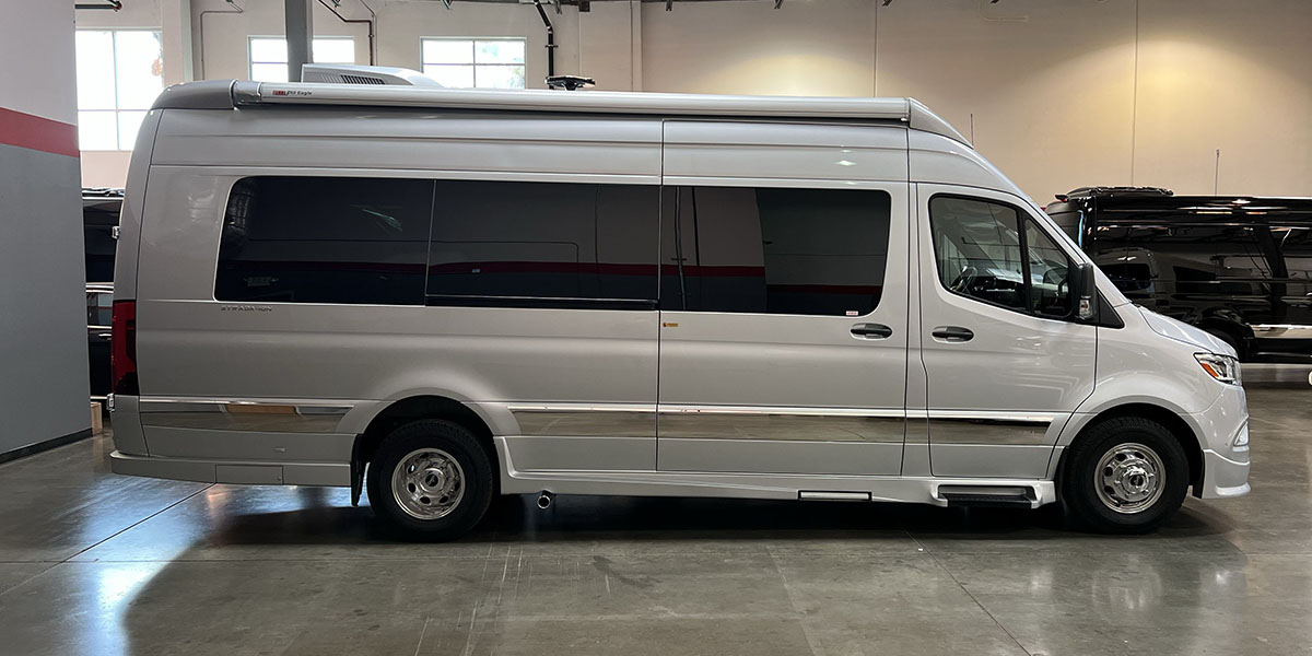 2025 Grech RV Strada-Ion Lounge Review