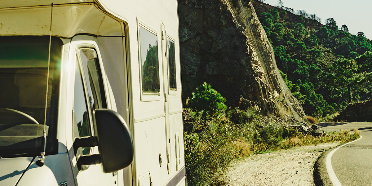 Top Roadside Assistance Items to Keep in Your RV