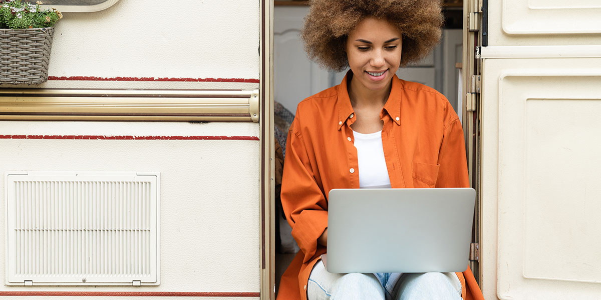 RV Life 101: The Top Off-Campus Solution for the Modern College Student