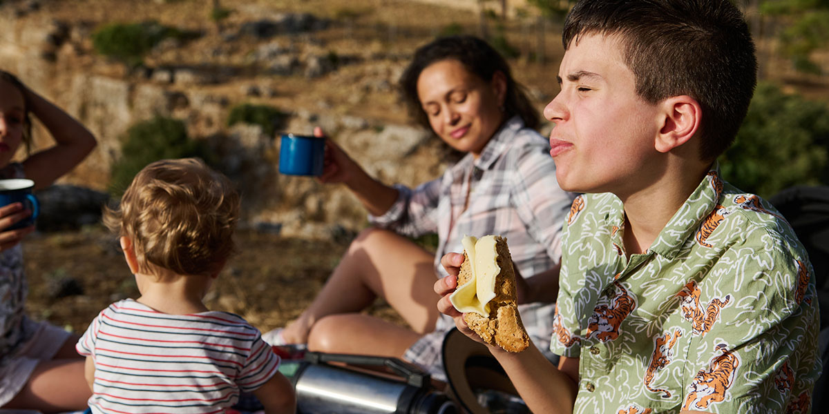 5 Easy RV Meals Kids Love