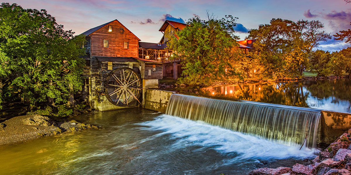 Camp Margaritaville: The RV Island in Pigeon Forge