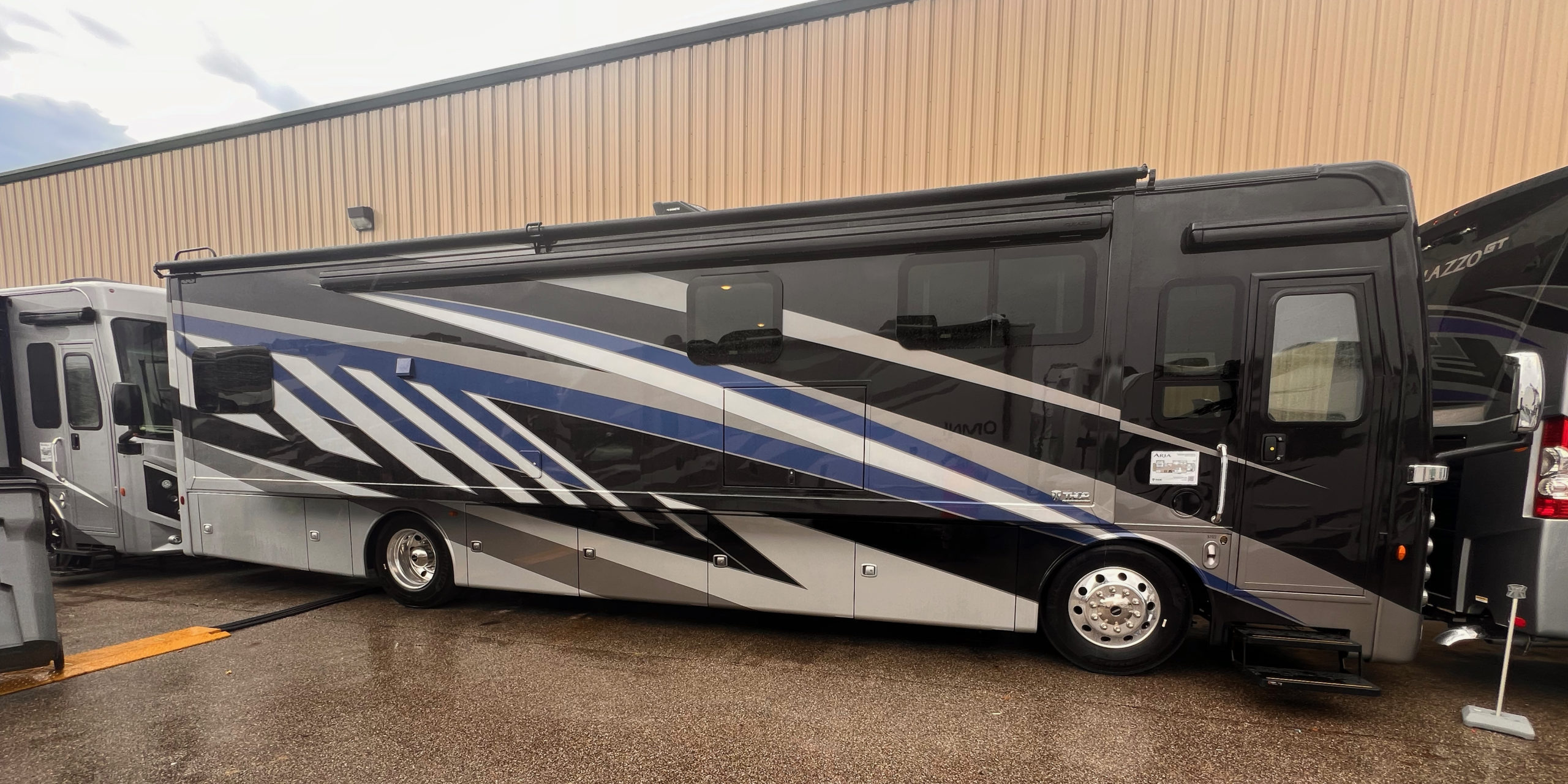 2025 Thor Motor Coach Aria 3702 Review