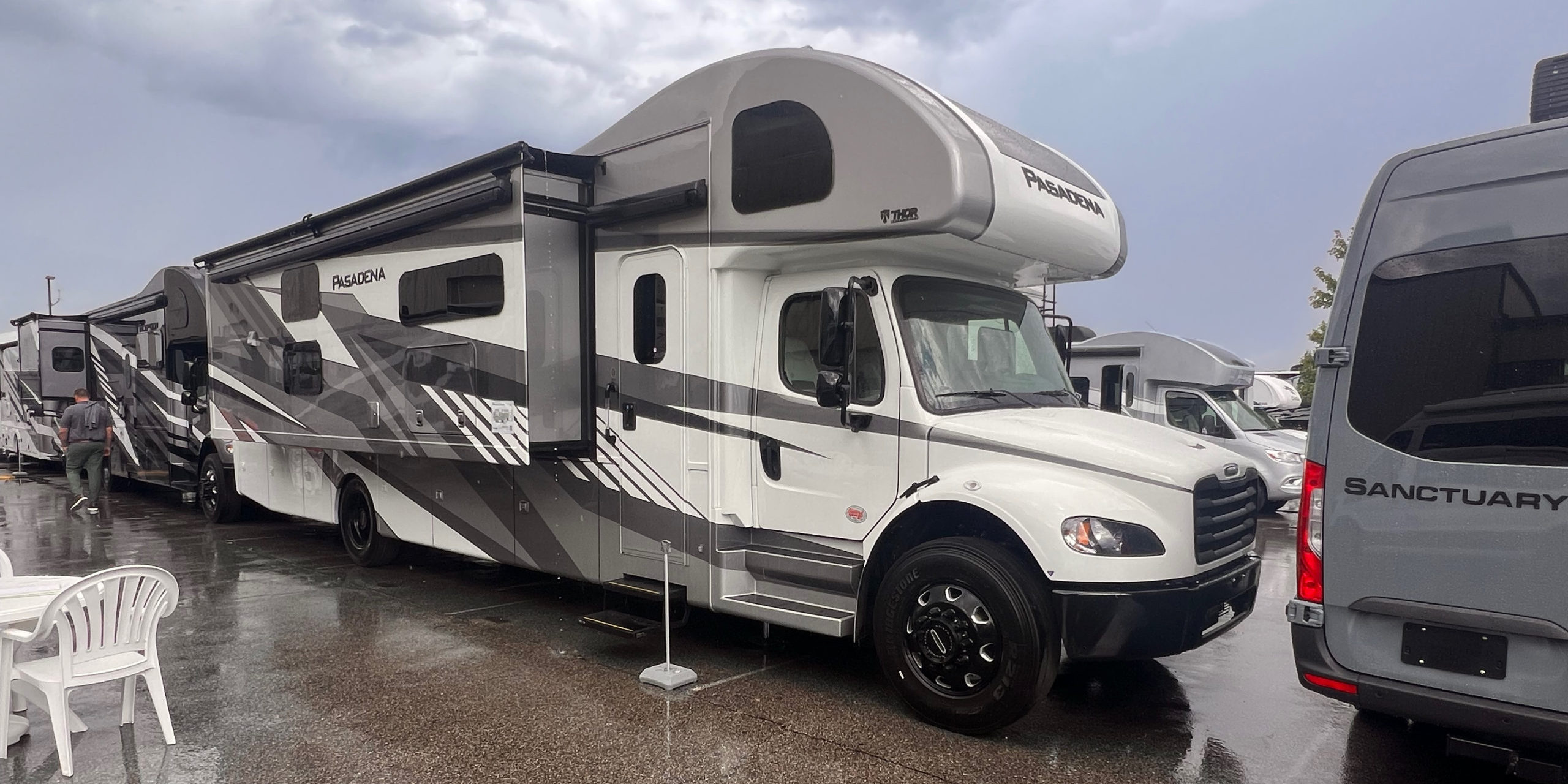 2025 Thor Motor Coach Pasadena 38XL Review