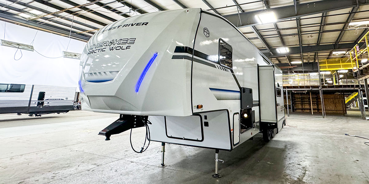 2025 Forest River Cherokee Arctic Wolf 331BH Review